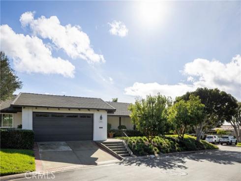 1955  Vista Caudal  , Newport Beach, CA
