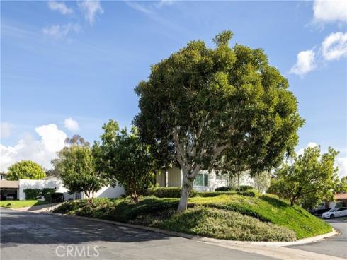 1955  Vista Caudal  , Newport Beach, CA