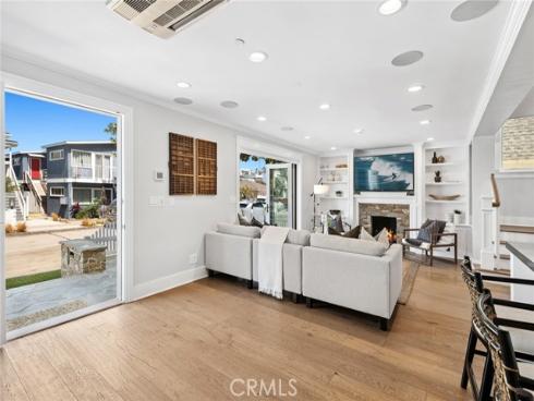 1577  Miramar   Drive, Newport Beach, CA