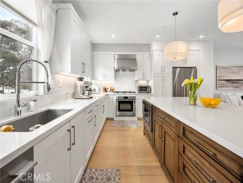 1173  Winslow  , Newport Beach, CA