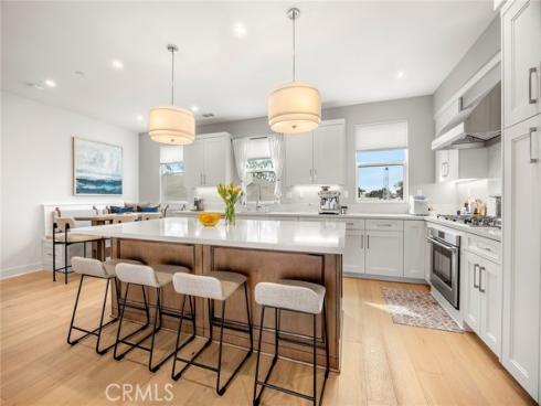 1173  Winslow  , Newport Beach, CA