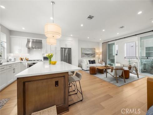 1173  Winslow  , Newport Beach, CA