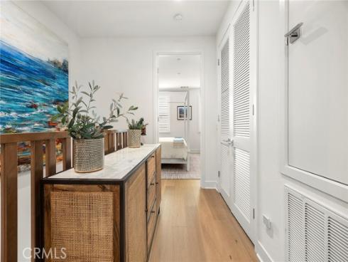 1173  Winslow  , Newport Beach, CA