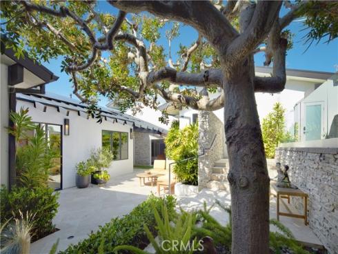 22  Cherry Hills   Lane, Newport Beach, CA