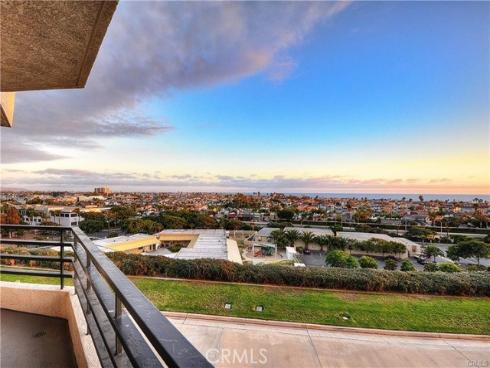 210 Lille 208 Lane, Newport Beach, CA