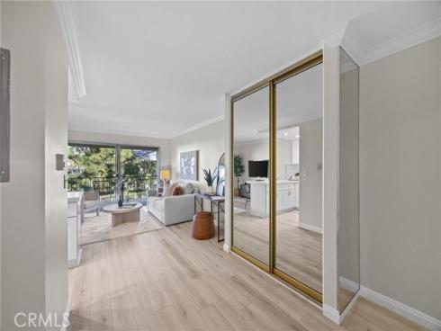 101 Scholz PH19 Plaza, Newport Beach, CA