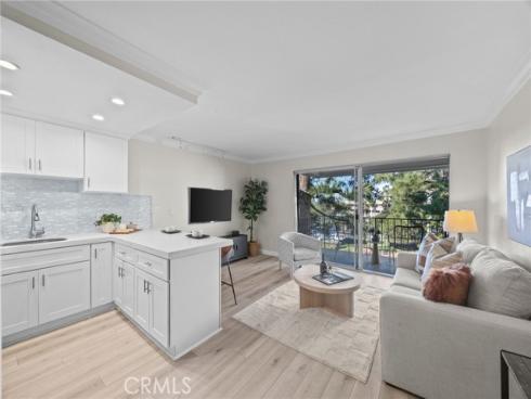 101 Scholz PH19 Plaza, Newport Beach, CA