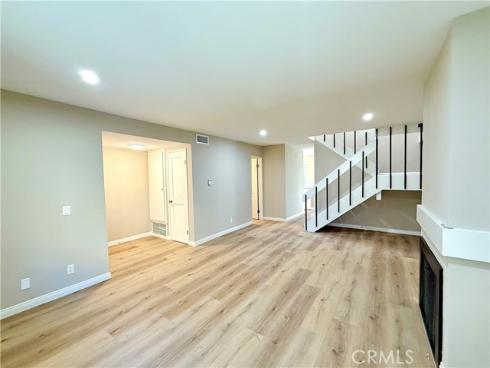 10  Summerwalk  29  Court, Newport Beach, CA