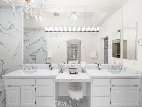 15  Sea Cove  , Newport Beach, CA