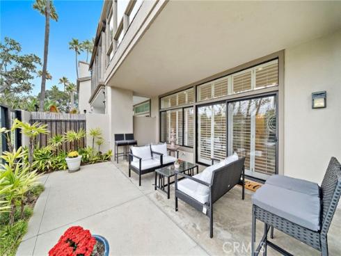 15  Sea Cove  , Newport Beach, CA