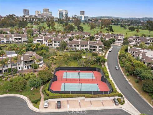 15  Sea Cove  , Newport Beach, CA