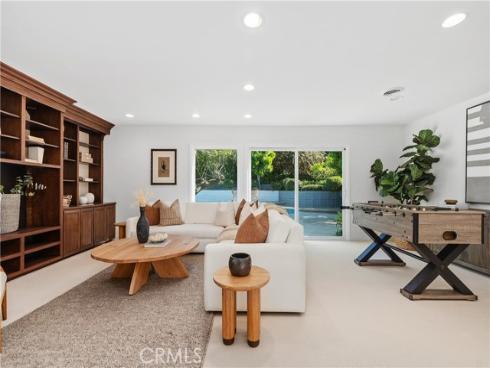 2818 Catalpa Street, Newport Beach, CA