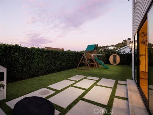 2012 Port Chelsea , Newport Beach, CA