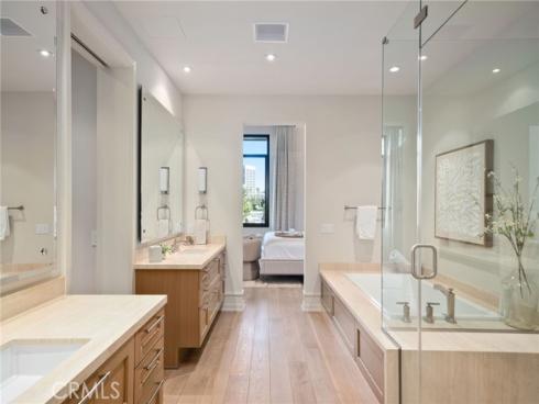 1535  Santa Barbara  , Newport Beach, CA