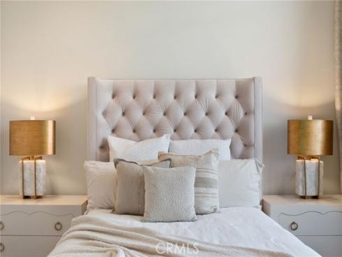 1535  Santa Barbara  , Newport Beach, CA