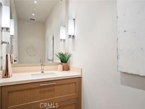 1535  Santa Barbara  , Newport Beach, CA