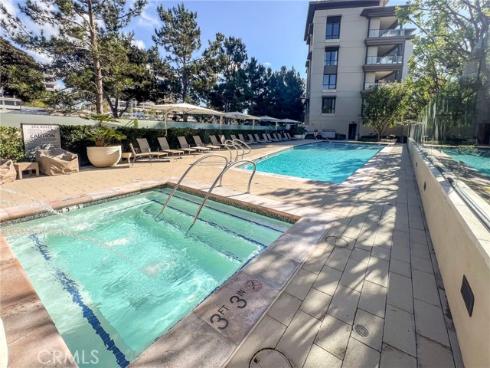 1535  Santa Barbara  , Newport Beach, CA