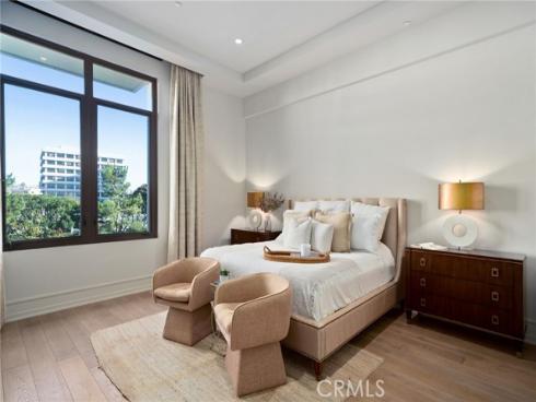 1535  Santa Barbara  , Newport Beach, CA