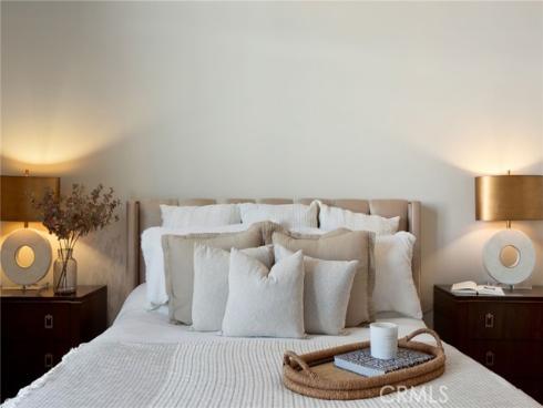 1535  Santa Barbara  , Newport Beach, CA