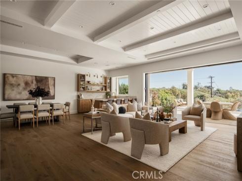 702  Saint James   Place, Newport Beach, CA