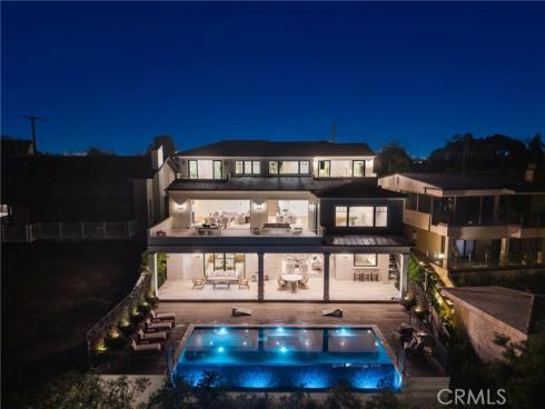 702  Saint James   Place, Newport Beach, CA