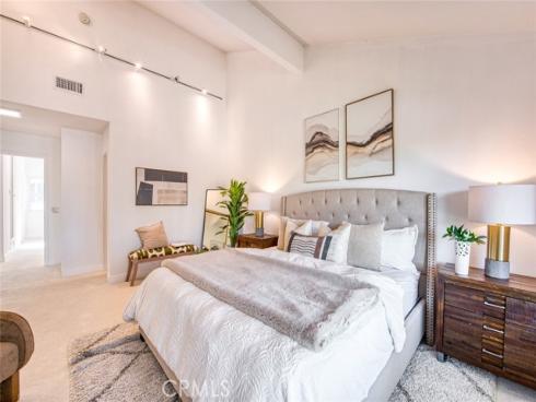 520  Cancha  , Newport Beach, CA