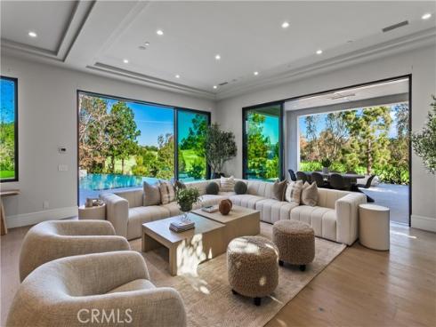 76  Hillcrest   Lane, Newport Beach, CA