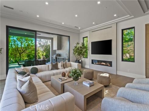 76  Hillcrest   Lane, Newport Beach, CA