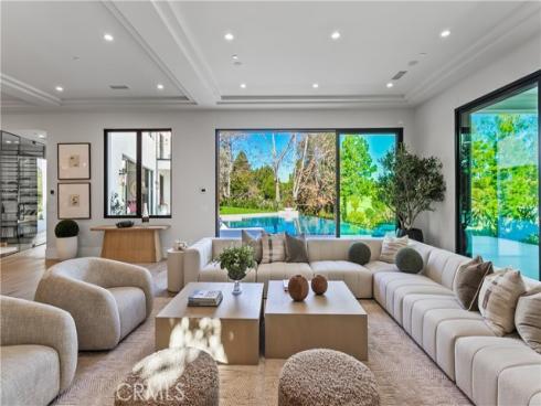 76  Hillcrest   Lane, Newport Beach, CA