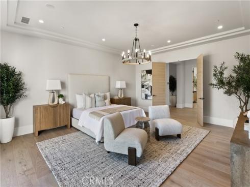 76  Hillcrest   Lane, Newport Beach, CA