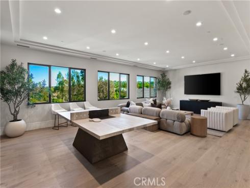 76  Hillcrest   Lane, Newport Beach, CA