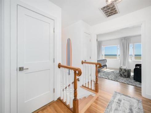 206 E Oceanfront  , Newport Beach, CA