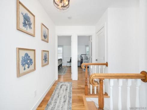 206 E Oceanfront  , Newport Beach, CA