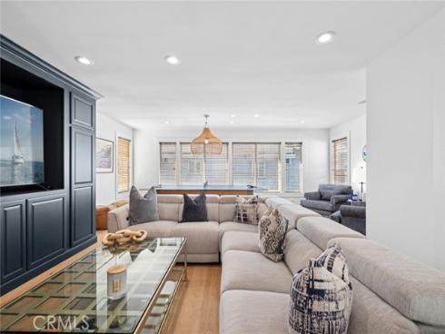 3510  Marcus   Avenue, Newport Beach, CA