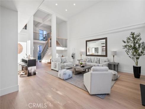 25  Rue Grand Ducal  , Newport Beach, CA