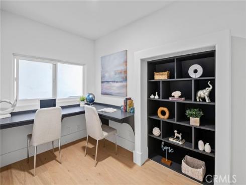 25  Rue Grand Ducal  , Newport Beach, CA