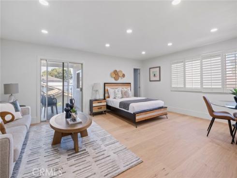 25  Rue Grand Ducal  , Newport Beach, CA