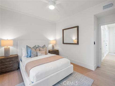 25  Rue Grand Ducal  , Newport Beach, CA