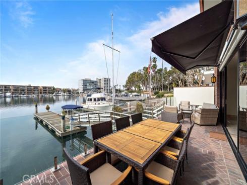 205  Via Lido Soud  , Newport Beach, CA