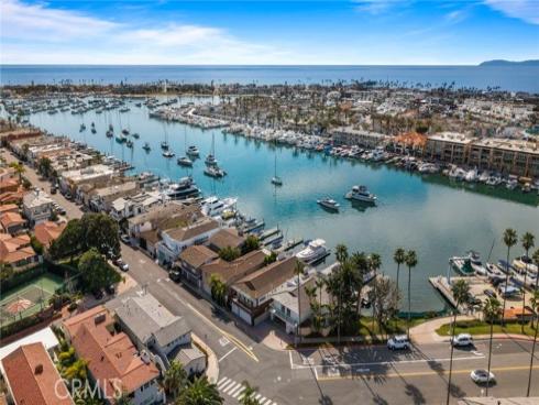 205  Via Lido Soud  , Newport Beach, CA