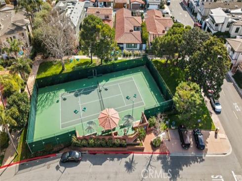 205  Via Lido Soud  , Newport Beach, CA