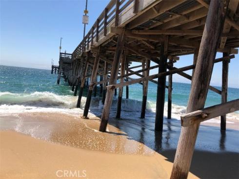 2225 Vista Huerta , Newport Beach, CA