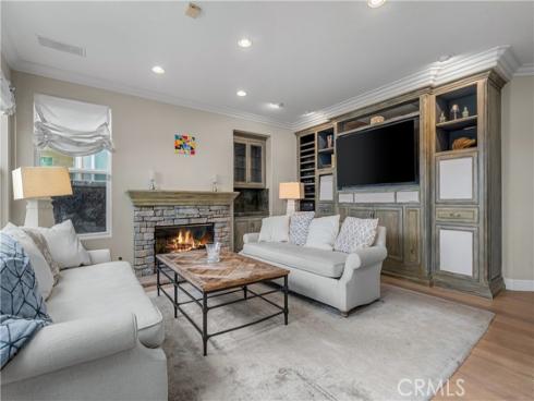 1441  High Bluff  , Newport Beach, CA