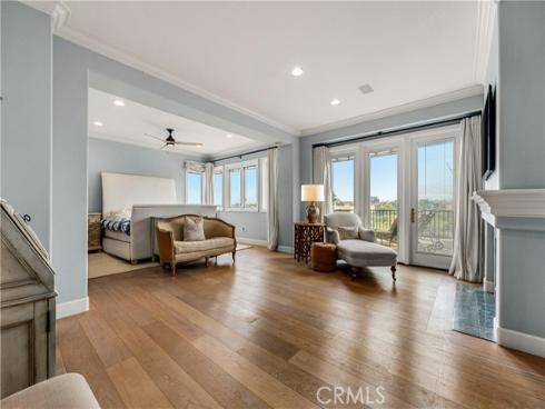 1441  High Bluff  , Newport Beach, CA