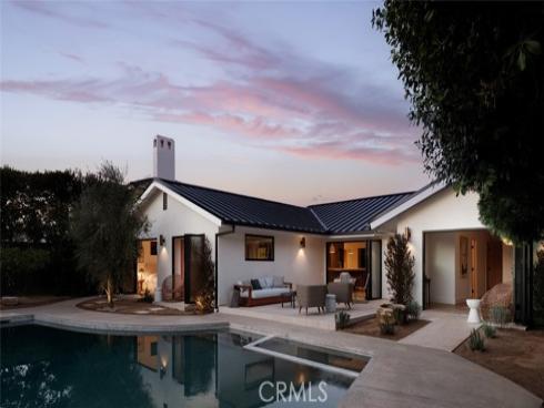 2437  Windward  , Newport Beach, CA