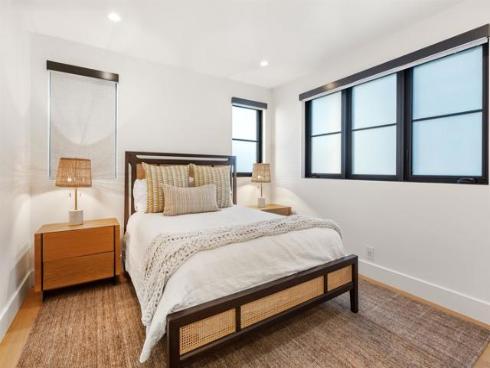 119  41st  , Newport Beach, CA