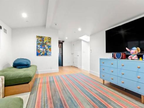 119  41st  , Newport Beach, CA