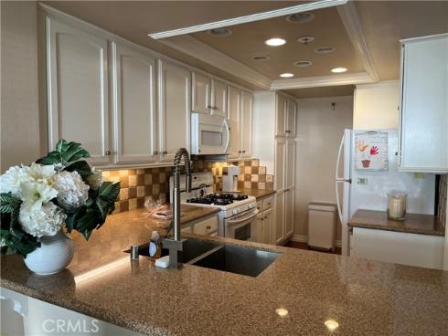 280  Cagney Lane 115  , Newport Beach, CA