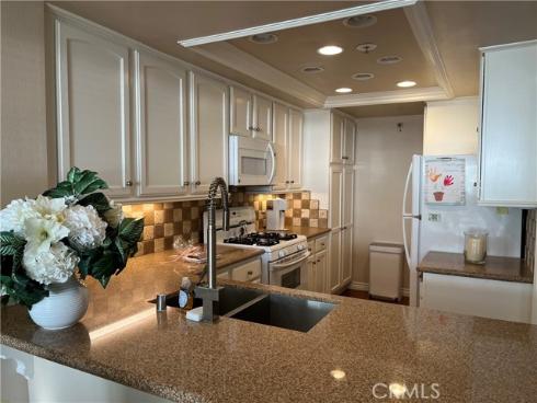 280  Cagney Lane 115  , Newport Beach, CA