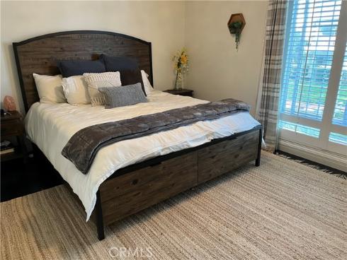 102  Scholz Plaza 149  , Newport Beach, CA